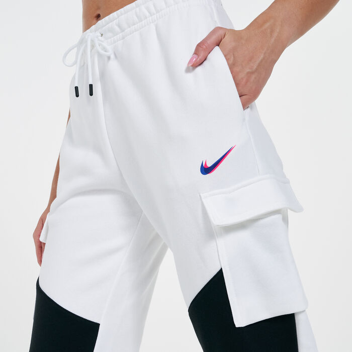 Nike Women's Sportswear Dance Cargo Pants White Nike Women's Sportswear Dance Cargo Pants White image number 3