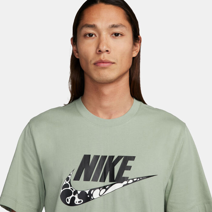 Nike Men's Sportswear T-Shirt Green image number 2