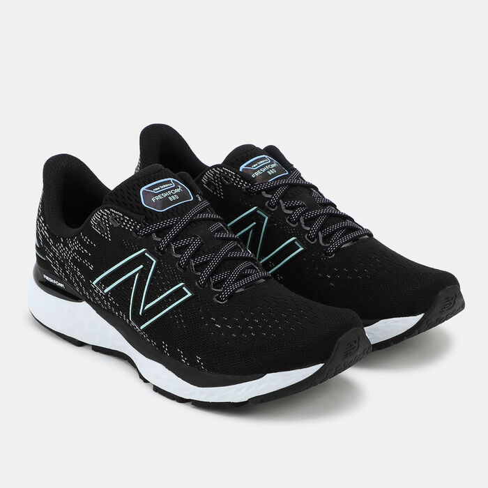 New Balance Women's Fresh Foam 880v11 Shoe Black New Balance Women's Fresh Foam 880v11 Shoe Black image number 1