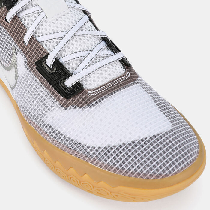 Nike Men's Kyrie Flytrap 4 Shoe Black Nike Men's Kyrie Flytrap 4 Shoe Black image number 4