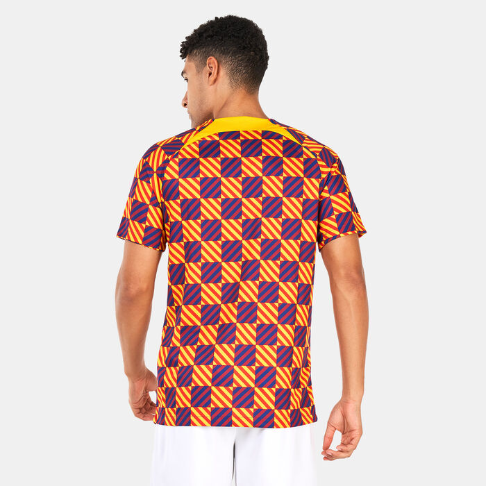 Nike Men's F.C. Barcelona Dri-FIT Pre-Match Jersey - 2022/23 Orange Nike Men's F.C. Barcelona Dri-FIT Pre-Match Jersey - 2022/23 Orange image number 1