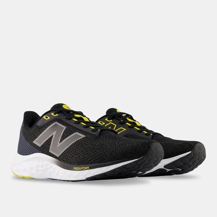 New Balance Men's Fresh Foam Arishi v4 Shoes Black New Balance Men's Fresh Foam Arishi v4 Shoes Black image number 1
