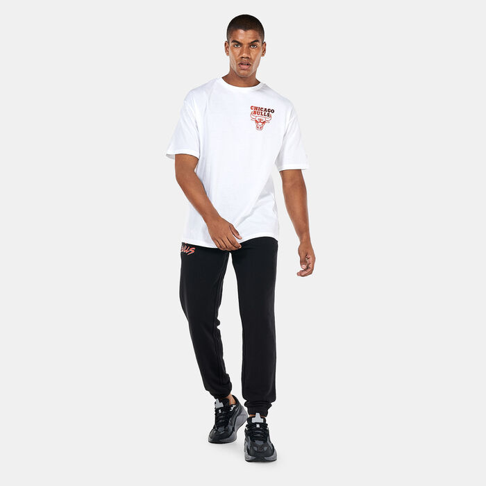 New Era Men's Chicago Bulls NBA Script Black Joggers Black image number 2