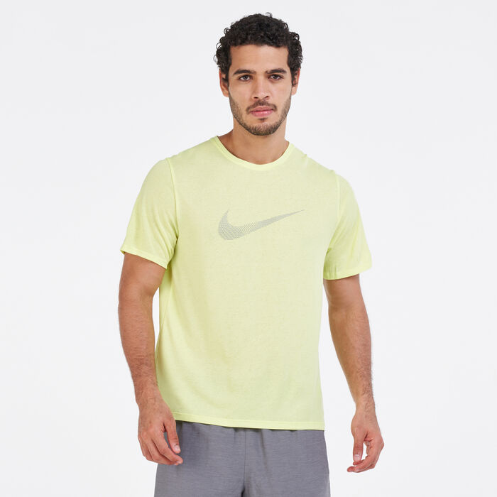 Nike Men's Dri-FIT Run Division Miler Hybrid T-Shirt yellow Nike Men's Dri-FIT Run Division Miler Hybrid T-Shirt yellow image number 0