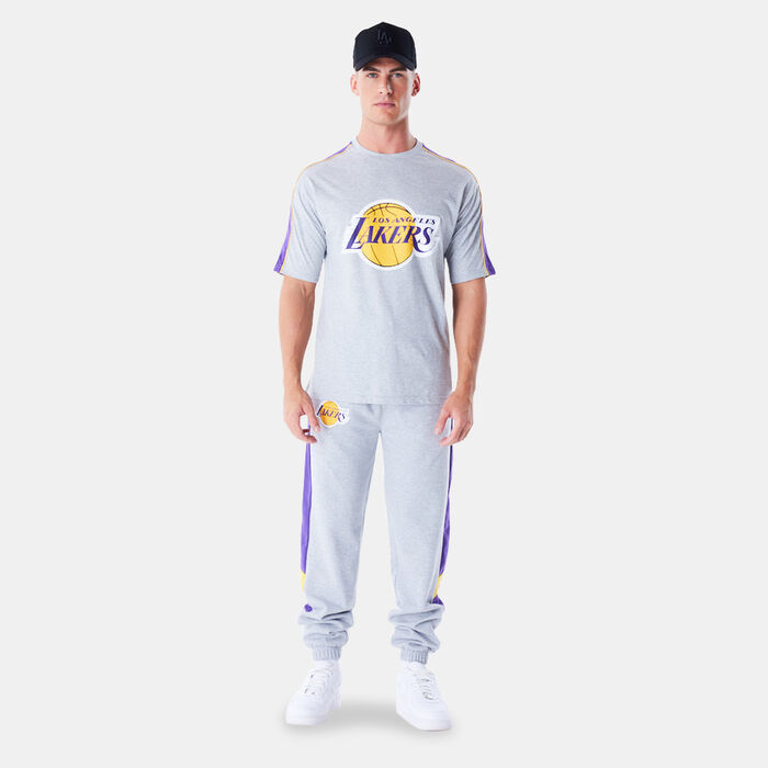 New Era Men's NBA Los Angeles Lakers Panel T-Shirt Grey New Era Men's NBA Los Angeles Lakers Panel T-Shirt Grey image number 2