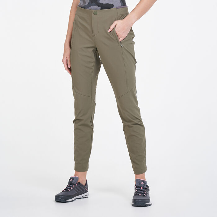 Columbia Women's Bryce Peak™ Pants Green Columbia Women's Bryce Peak™ Pants Green image number 0