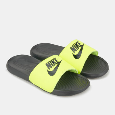 Nike Men's Victori One Slides Green