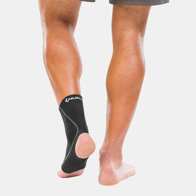 Mueller Ankle Support Sleeve Multi