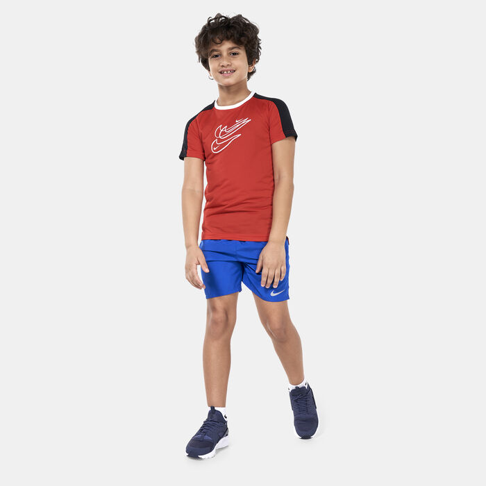 Nike Kids’ Dri-FIT Training T-Shirt (Older Kids) Red Nike Kids’ Dri-FIT Training T-Shirt (Older Kids) Red image number 2