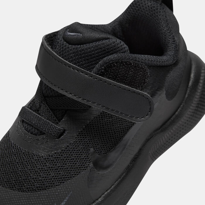 Nike Kids' Revolution 7 Shoes Black Nike Kids' Revolution 7 Shoes Black image number 5