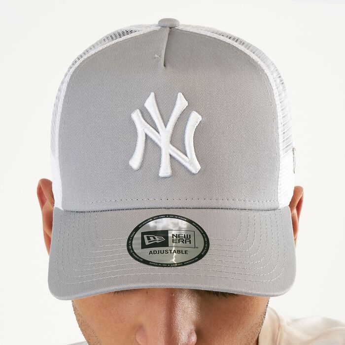 New Era Men's MLB New York Yankees 9FORTY A Frame Trucker Cap Grey New Era Men's MLB New York Yankees 9FORTY A Frame Trucker Cap Grey image number 2