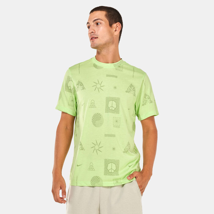 Nike Men's Yoga Dri-FIT DB T-Shirt Green Nike Men's Yoga Dri-FIT DB T-Shirt Green image number 0