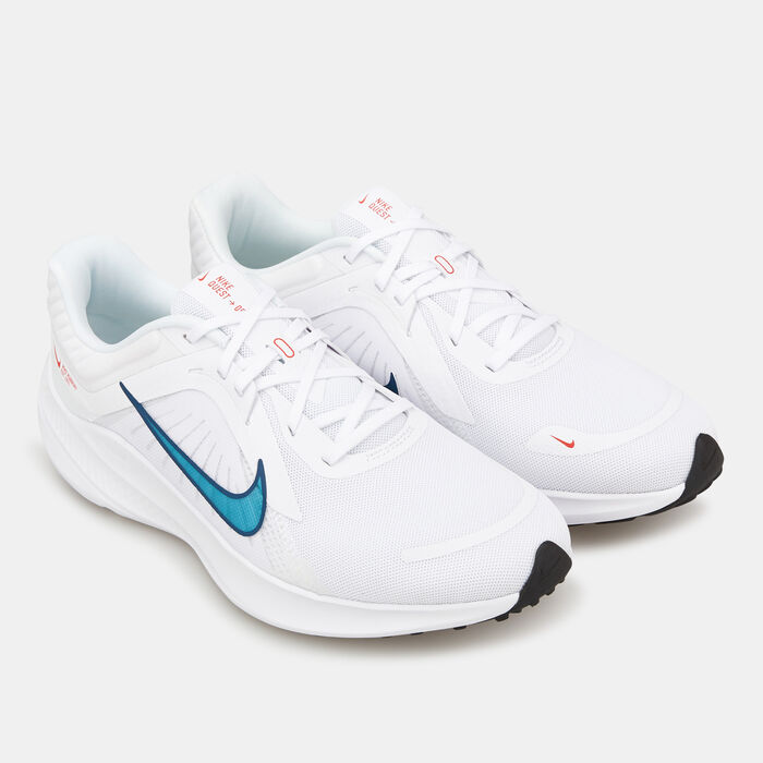 Nike Men's Quest 5 Road Running Shoe White image number 1