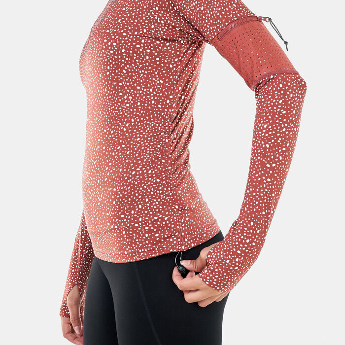 Nike Swim Women's Water Dots Long Sleeve Rashguard Red Nike Swim Women's Water Dots Long Sleeve Rashguard Red image number 3