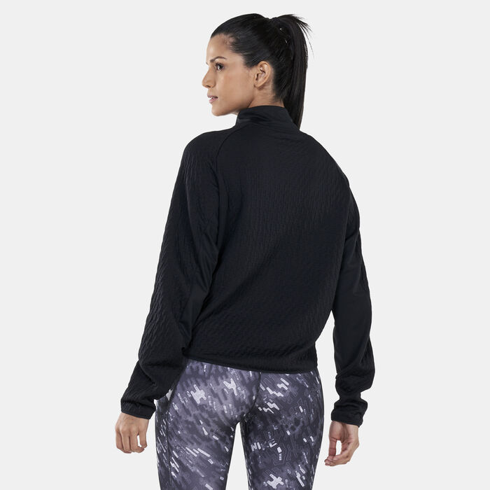 Nike Women's Therma-FIT Run Division Mid-Layer T-Shirt White image number 1