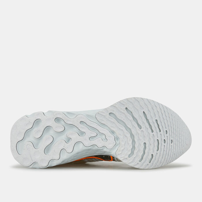 Nike Men's React Infinity Run Flyknit 2 Shoe Grey Nike Men's React Infinity Run Flyknit 2 Shoe Grey image number 3