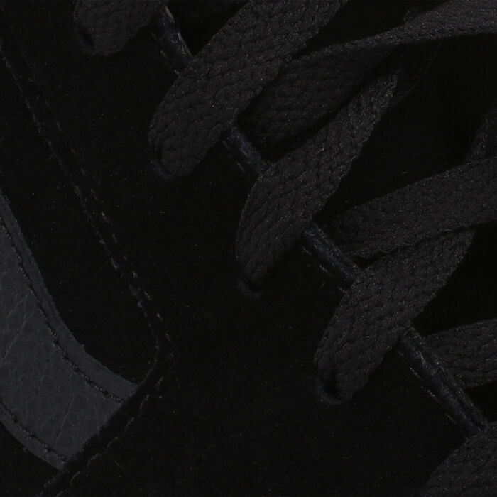 Vans SK8-Hi Sneaker Unisex Shoe Black Vans SK8-Hi Sneaker Unisex Shoe Black image number 4