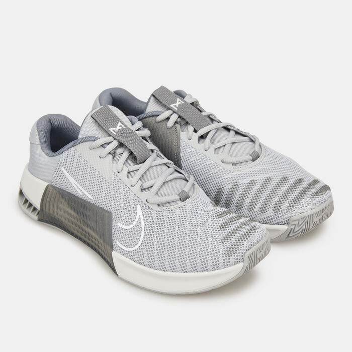 Nike Men's Metcon 9 Workout Shoes Grey Nike Men's Metcon 9 Workout Shoes Grey image number 2