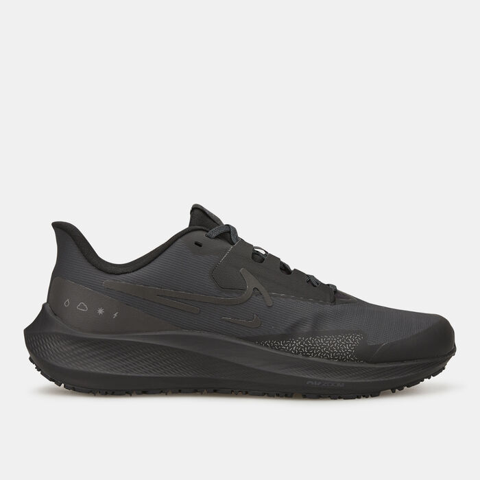 Nike Men’s Air Zoom Pegasus 39 Shield Road Running Shoe Black Nike Men’s Air Zoom Pegasus 39 Shield Road Running Shoe Black image number 0
