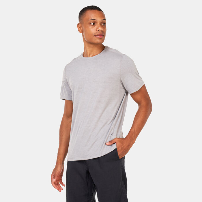 prAna Men's Prospect Heights T-Shirt Grey prAna Men's Prospect Heights T-Shirt Grey image number 0