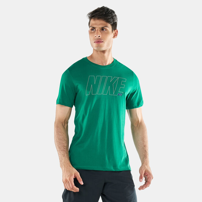 Nike Men's Dri-FIT Graphic Training T-Shirt Green Nike Men's Dri-FIT Graphic Training T-Shirt Green image number 0