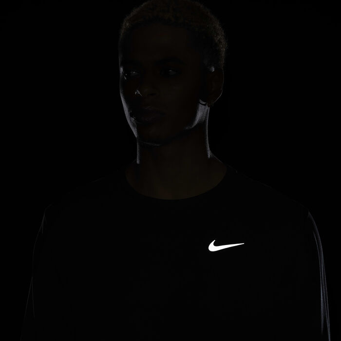 Nike Men's Miler Dri-FIT UV Running Top Black Nike Men's Miler Dri-FIT UV Running Top Black image number 5
