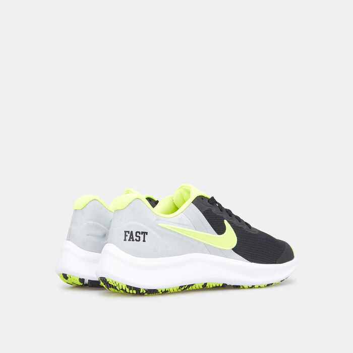 Nike Kids' Star Runner 3 Play Shoe (Older Kids) Black Nike Kids' Star Runner 3 Play Shoe (Older Kids) Black image number 2