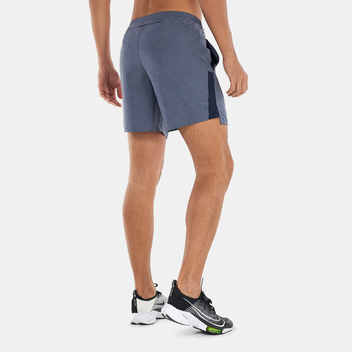 Nike Men's 2-in-1 7-inch Challenger Shorts Blue image number 1