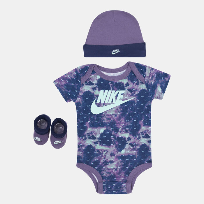 Nike Kids' Swoosh Monogram 3-Piece Box Set Purple image number 0