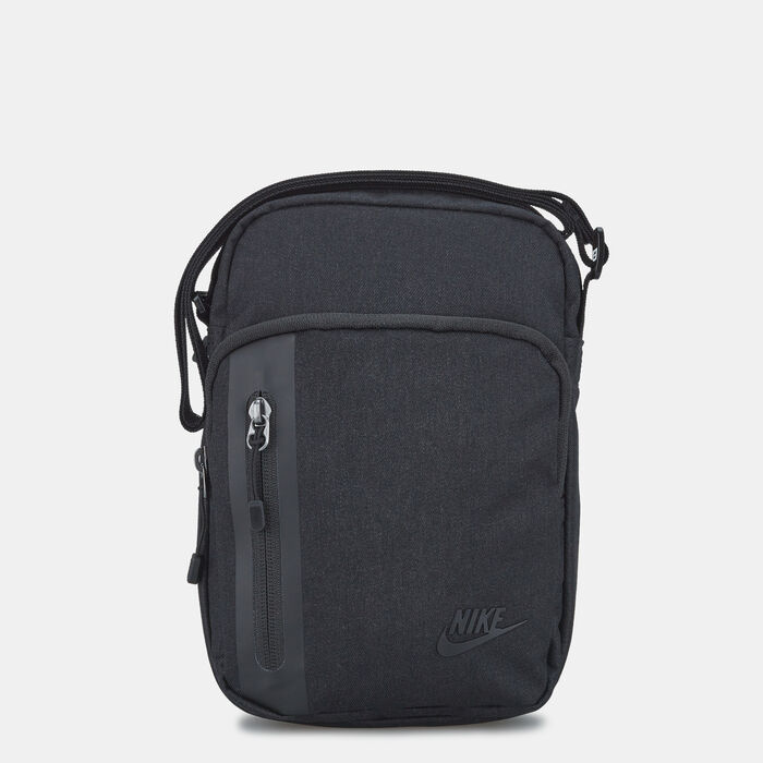 Nike Men's Tech Crossbody Bag (4L) Black Nike Men's Tech Crossbody Bag (4L) Black image number 0