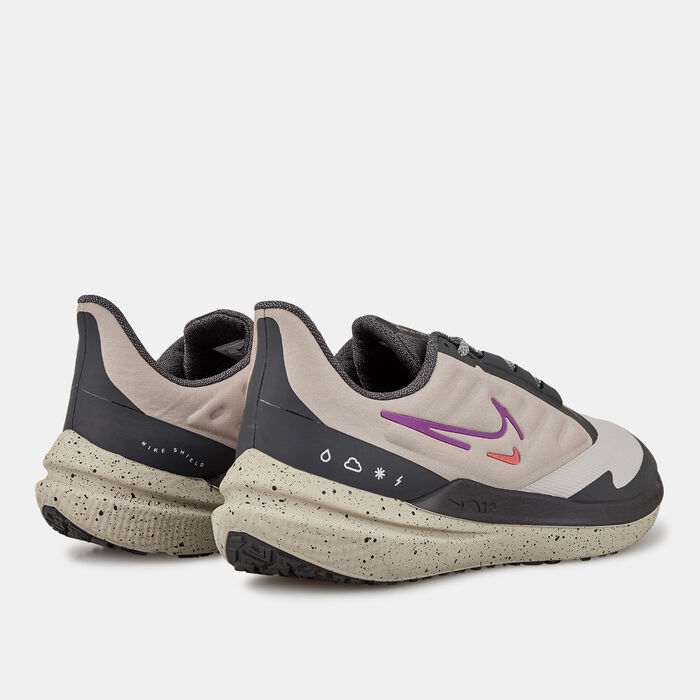 Nike Women's Air Winflo 9 Shield Road Running Shoe Grey Nike Women's Air Winflo 9 Shield Road Running Shoe Grey image number 2