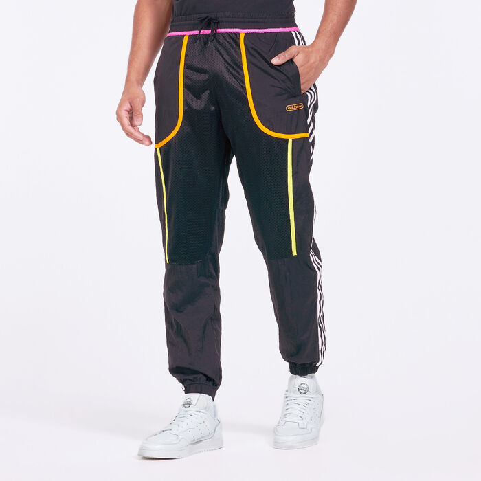 adidas Originals Men's Reverse Track Pants Black adidas Originals Men's Reverse Track Pants Black image number 0