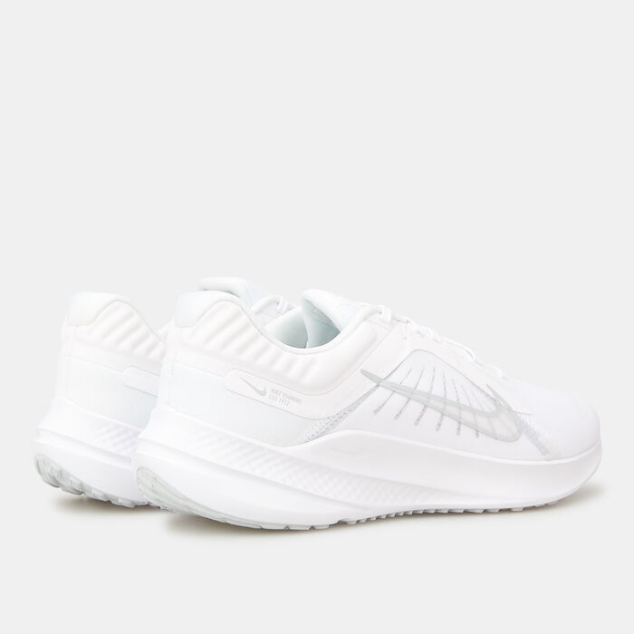 Nike Men's Quest 5 Road Running Shoe White image number 3