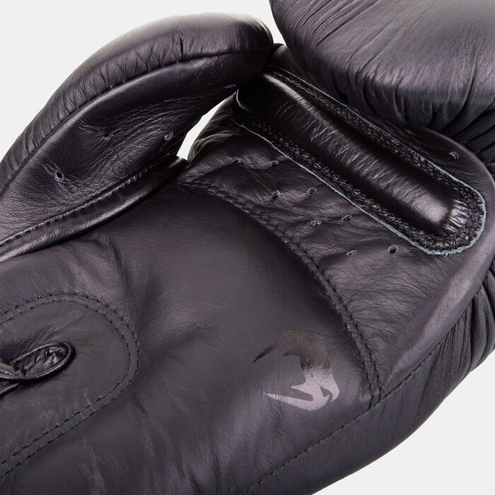 Venum Giant 3.0 Boxing Gloves Black Venum Giant 3.0 Boxing Gloves Black image number 4