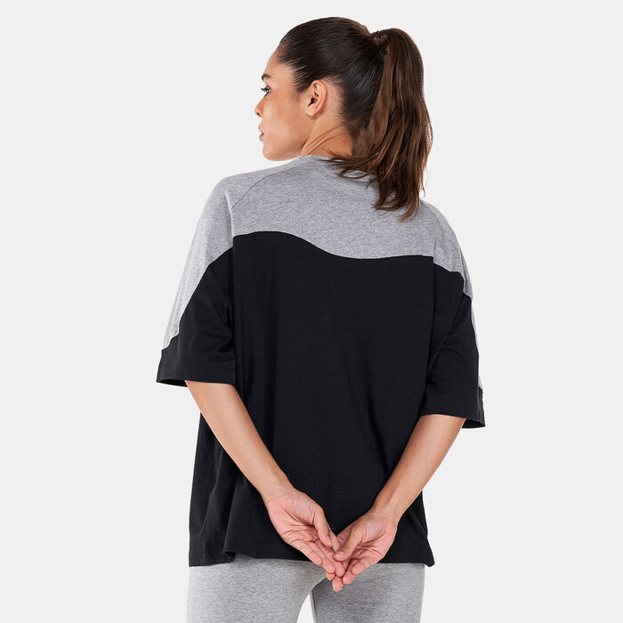 adidas Women's Essentials Colorblock Boyfriend T-Shirt Black adidas Women's Essentials Colorblock Boyfriend T-Shirt Black image number 1