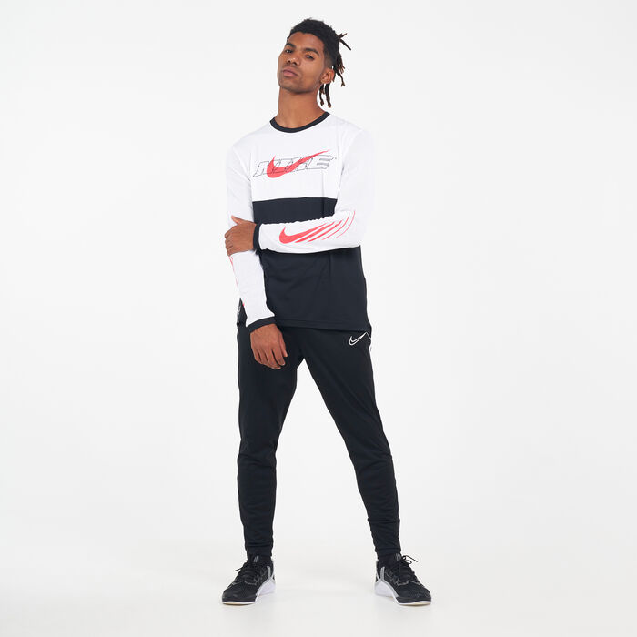 Nike Men's SC T-Shirt Black image number 2