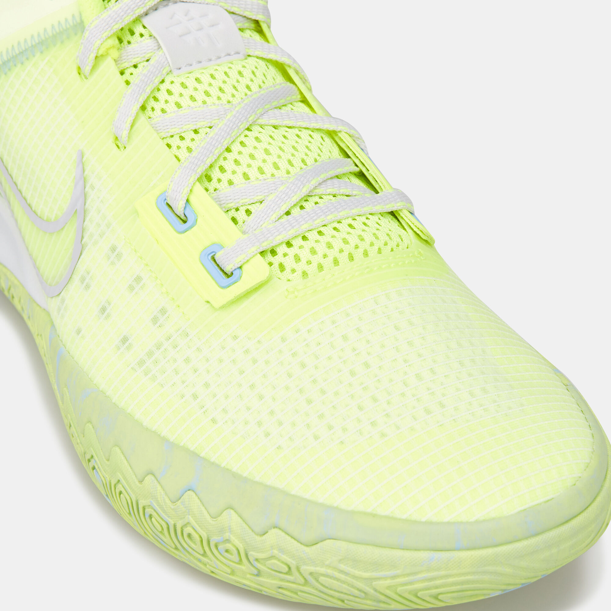 Men s Kyrie Flytrap 4 Shoe yellow Nike in Qatar SSS
