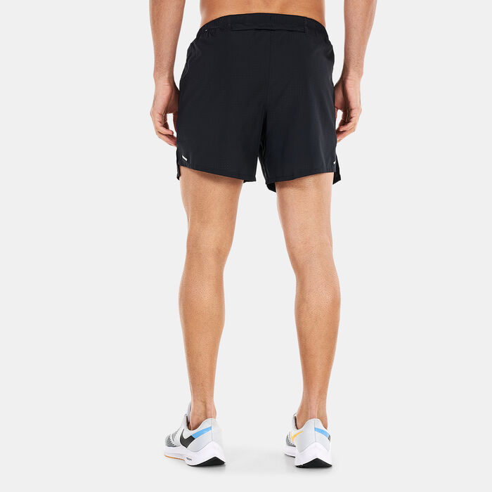 Nike Men’s 5-Inch Run Division Challenger Shorts Black Nike Men’s 5-Inch Run Division Challenger Shorts Black image number 1