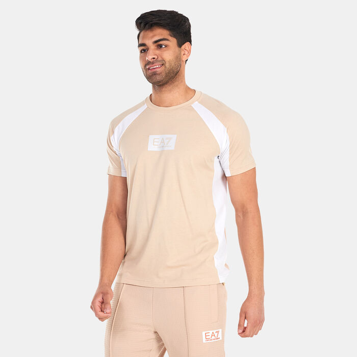 EA7 Emporio Armani Men's Small Logo 7 Lines T-Shirt Beige EA7 Emporio Armani Men's Small Logo 7 Lines T-Shirt Beige image number 0
