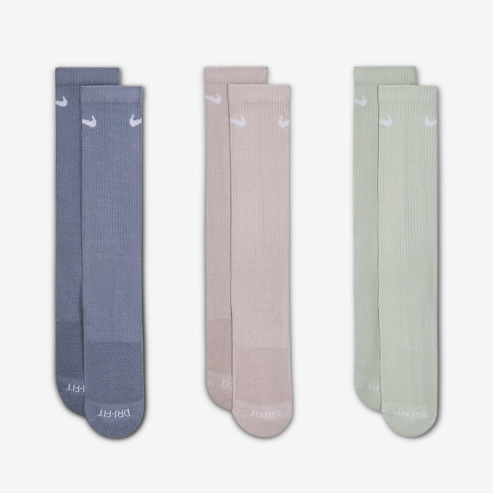 Nike Everyday Plus Cushioned Training Crew Socks (3 Pairs) Multi Nike Everyday Plus Cushioned Training Crew Socks (3 Pairs) Multi image number 1