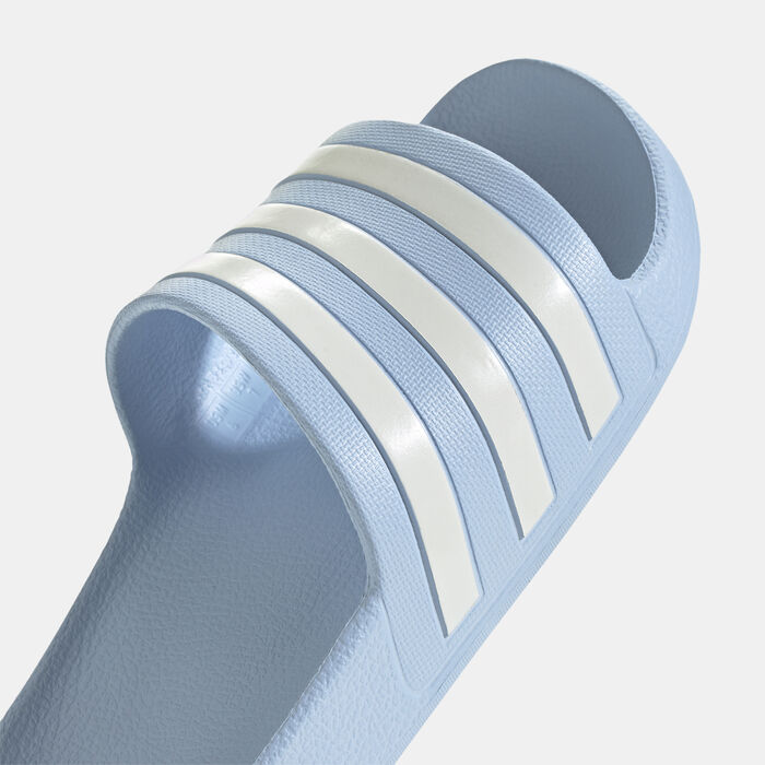 adidas Women's Adilette Aqua Slides Blue adidas Women's Adilette Aqua Slides Blue image number 4