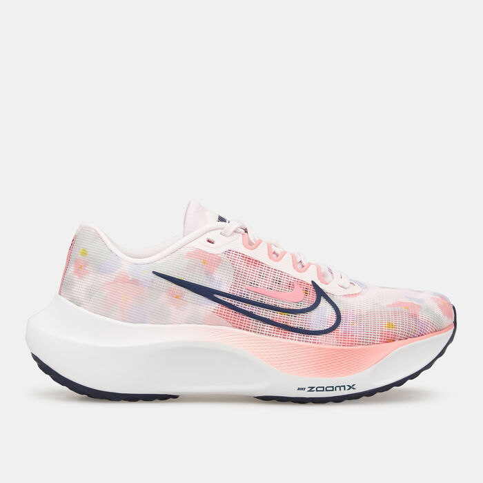 Nike Women's Zoom Fly 5 Premium Road Running Shoe Pink image number 0