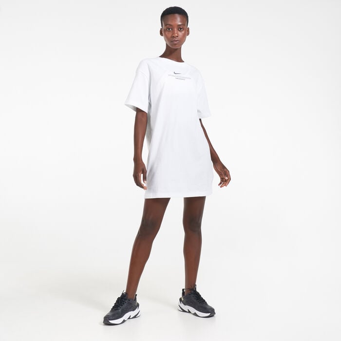 Nike Women's Sportswear Swoosh Dress White Nike Women's Sportswear Swoosh Dress White image number 0