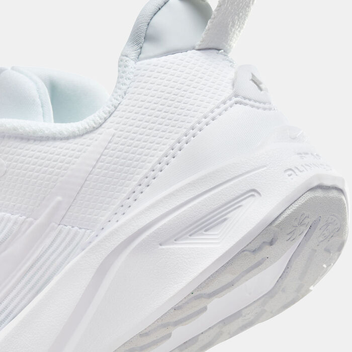 Nike Kids' Star Runner 4 Shoe (Younger Kids) White Nike Kids' Star Runner 4 Shoe (Younger Kids) White image number 5
