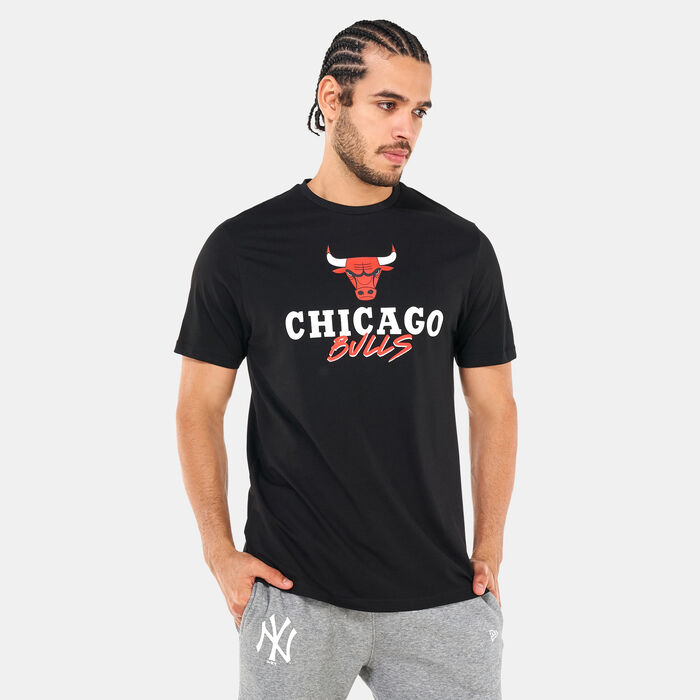 New Era Men's NBA Chicago Bulls Script T-Shirt Black New Era Men's NBA Chicago Bulls Script T-Shirt Black image number 0
