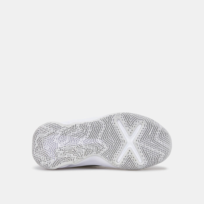 Nike Kids' Team Hustle D 10 Shoe White Nike Kids' Team Hustle D 10 Shoe White image number 3