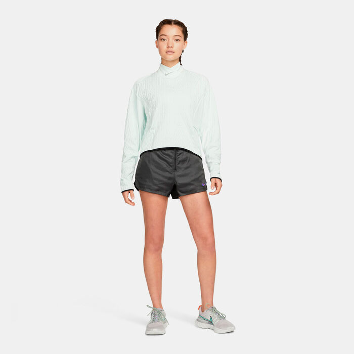 Nike Women's Therma-FIT Run Division Mid-Layer T-Shirt Green Nike Women's Therma-FIT Run Division Mid-Layer T-Shirt Green image number 2