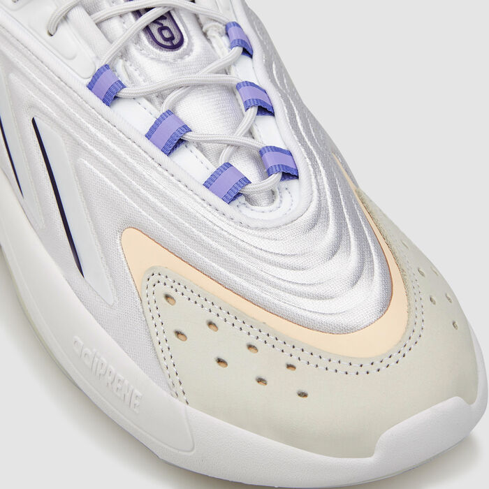 adidas Originals Women's Ozelia Shoe White image number 4