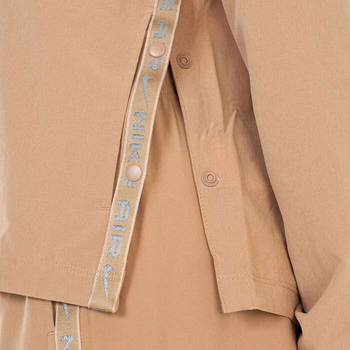 Nike Women's Dri-FIT 1/2-Zip Running Jacket Beige Nike Women's Dri-FIT 1/2-Zip Running Jacket Beige image number 3