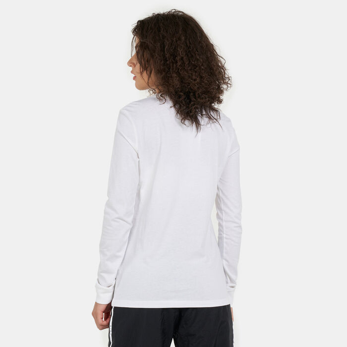 Nike Women's Essential Icon Futura Long Sleeves T-Shirt White image number 1